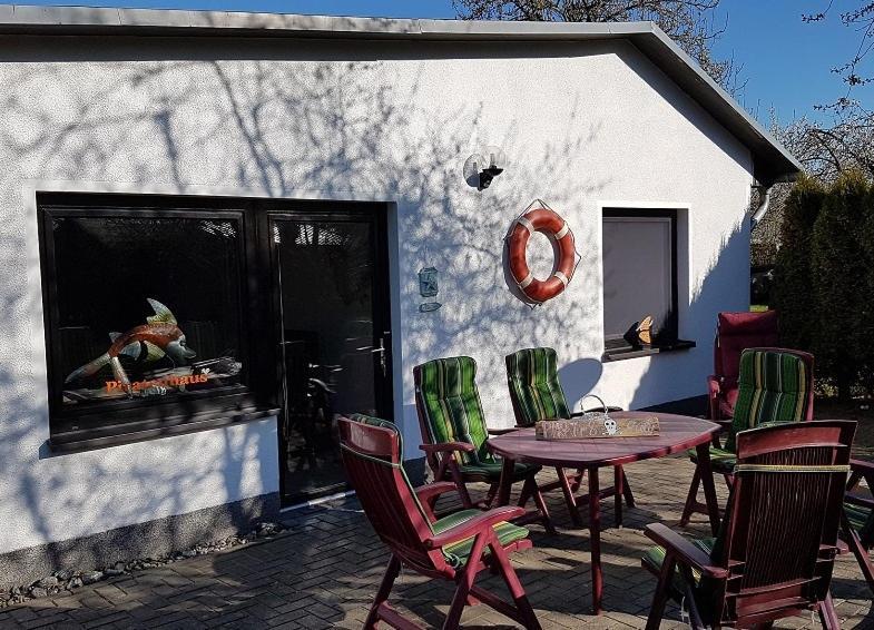 Ruegenherz Piratenhaus Parchtitz Extérieur photo